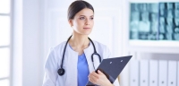 Минздрав утвердил правила аккредитации врачей и медсестер на 2023 год